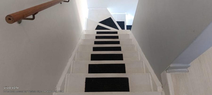 2 Bedroom Property for Sale in Hartenbos Central Western Cape